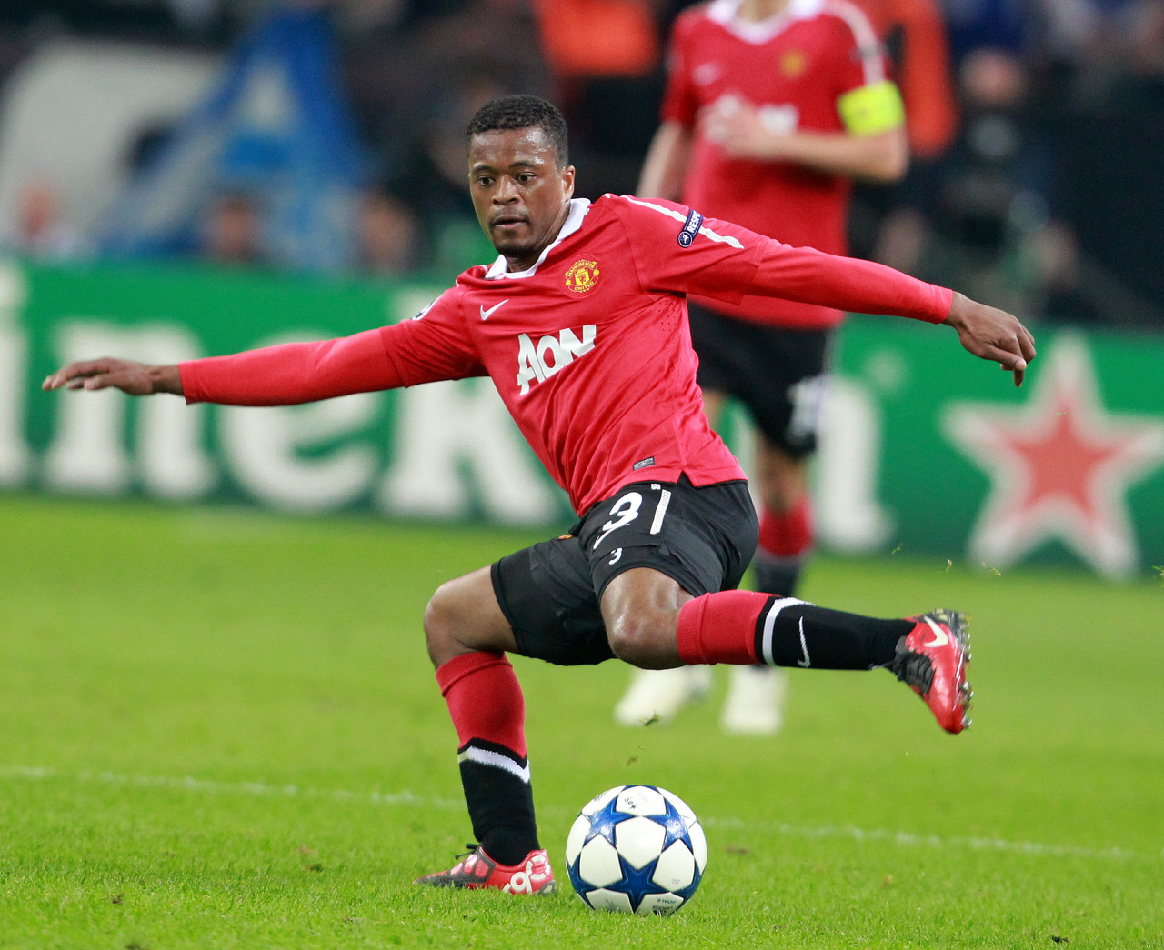 育中的作用 育中的作用