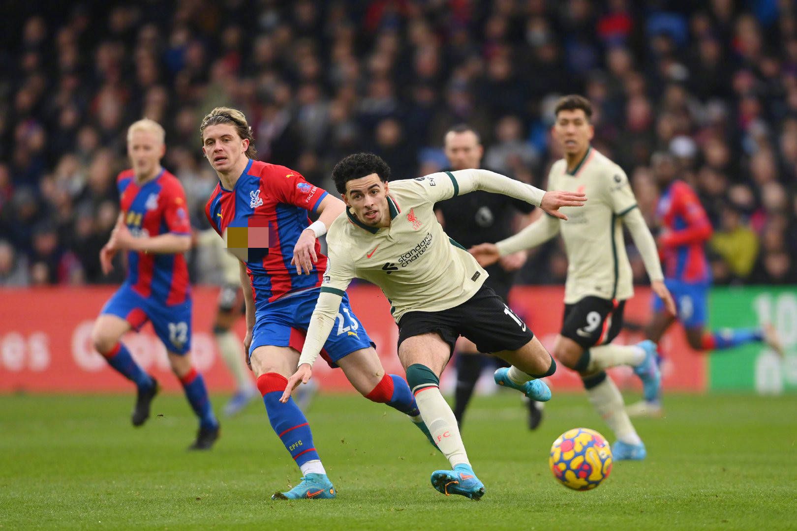 不符合国际 不符合国际